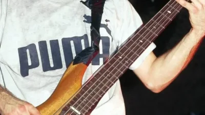 Terungkap! Detik-Detik Tragis Kematian Bassis Limp Bizkit Sam Rivers: Ditemukan Bersimbah Darah di Kamar Mandi 13 terungkap detik detik tragis kematian bassis limp bizkit sam rivers ditemukan bersimbah darah di kamar mandi portal berita terbaru