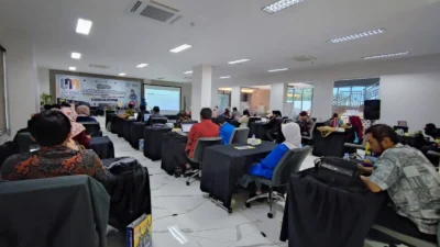 Terungkap! Guru SMK Depok Kini Punya Senjata Rahasia AI, Bakal Bikin Belajar Makin Seru & Efektif! 10 terungkap guru smk depok kini punya senjata rahasia ai bakal bikin belajar makin seru efektif portal berita terbaru