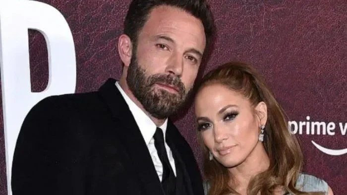 terungkap makna tersembunyi angka 2025 di cnn indonesia sinyal strategi jangka panjang media digital portal berita terbaru