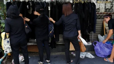 Thailand Berduka: Kisah Ratu Sirikit, Ibu Bangsa yang Hatinya Melekat pada Rakyat 12 thailand berduka kisah ratu sirikit ibu bangsa yang hatinya melekat pada rakyat portal berita terbaru