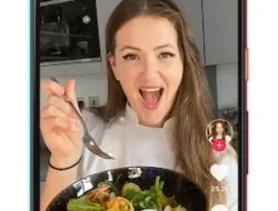 TikTok Dibekukan Komdigi! Terungkap Alasan di Balik Sanksi Tegas dan Respons Mengejutkan Platform