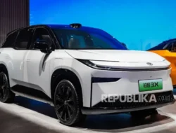 Toyota bZ3X Setir Kanan Meluncur! Siap Guncang Pasar EV Global, Indonesia Kapan?
