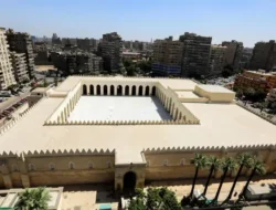 Transformasi Epik! Pasar Buku Kuno Kairo Ini Mendapat ‘Kehormatan’ Baru, Intip Perubahannya!