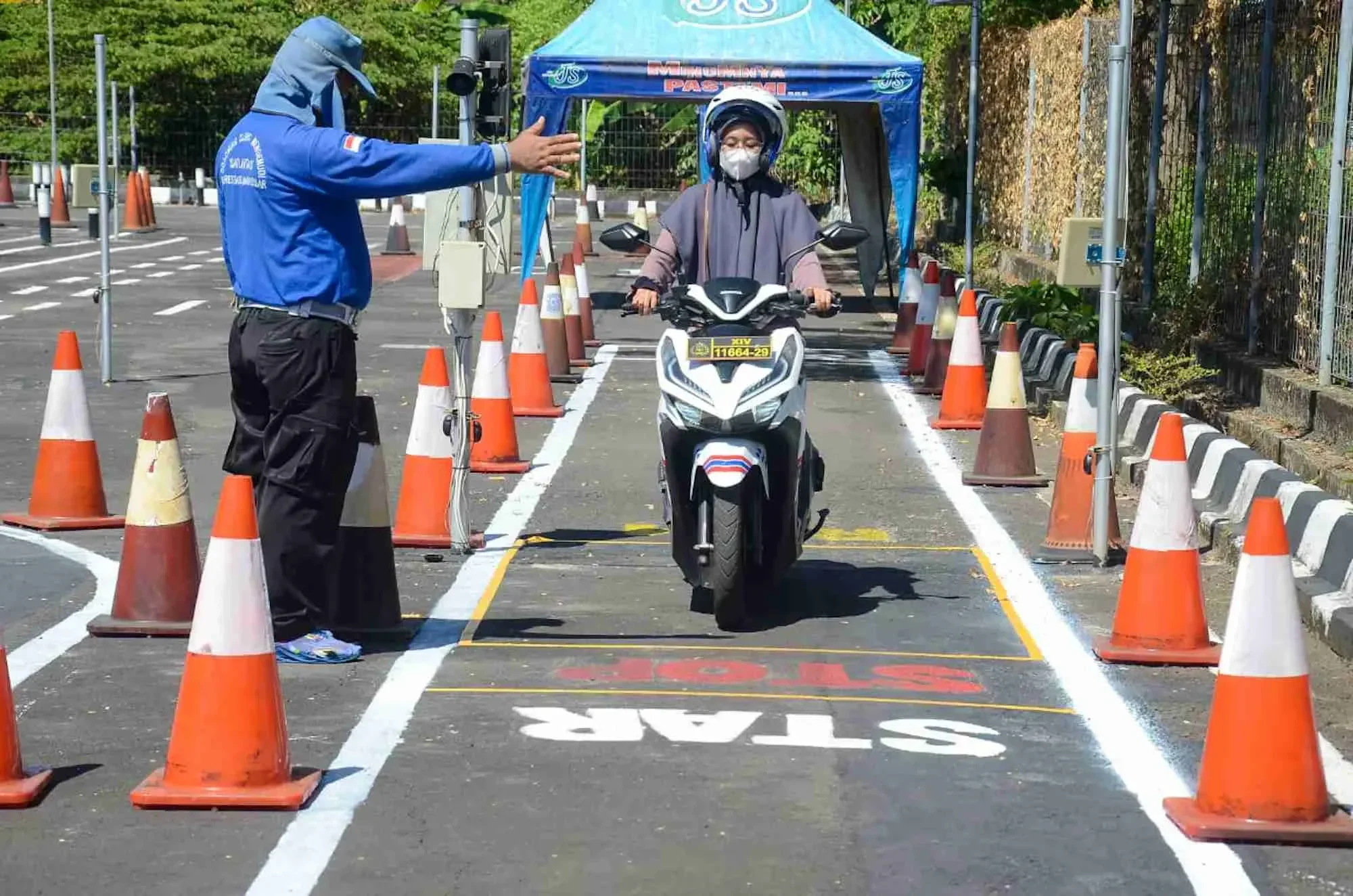 ujian sim c kini lebih menantang siap siap hadapi praktik di jalan raya bukan cuma di satpas portal berita terbaru