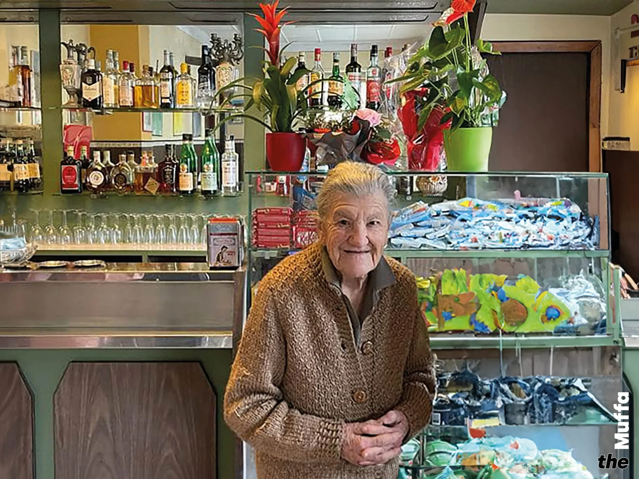 usia hanya angka anna possi bartender 100 tahun di italia yang bikin dunia kagum portal berita terbaru