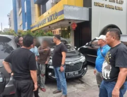 Viral! Aksi ‘Pak Ogah’ di Tol Sunda Kelapa Berakhir di Tangan Polisi, Diduga Lakukan Pungli
