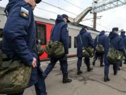 Viral! Musisi Jalanan Rusia Dipenjara, Hanya Karena Nyanyikan Lagu Ini