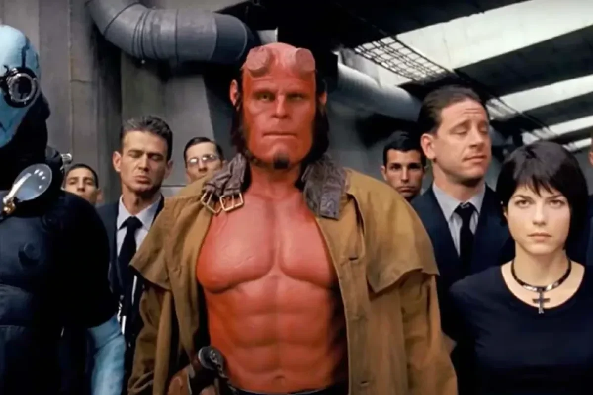 wajib nonton hellboy ii the golden army tayang di trans tv malam ini pertarungan epik melawan pasukan emas portal berita terbaru