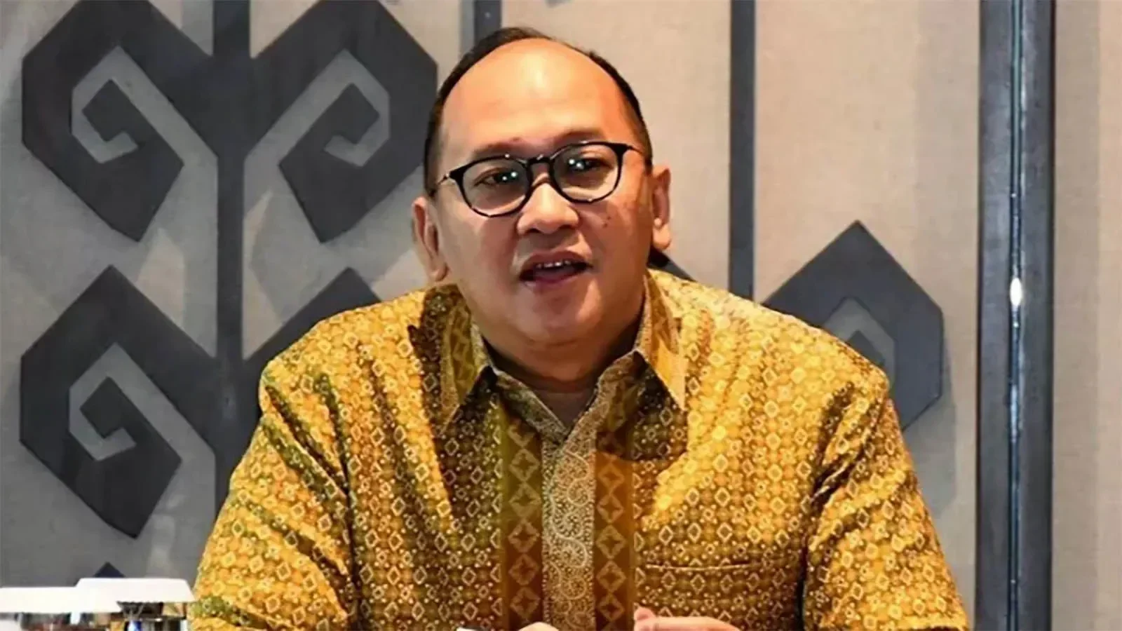 wna bisa jadi bos bumn prabowo klaim ubah aturan rosan roeslani beri sinyal mengejutkan portal berita terbaru