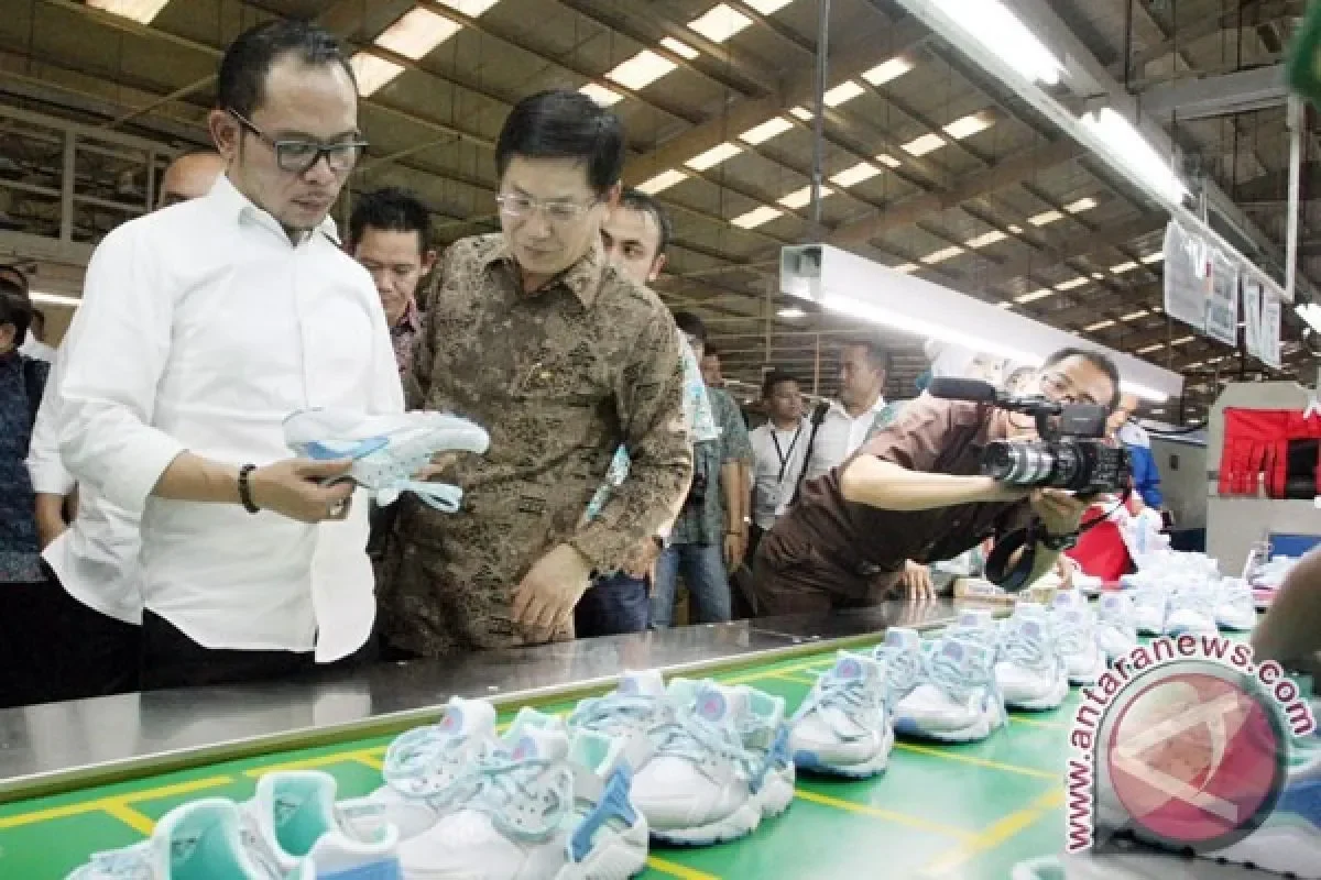 banten geger 583 tka ilegal terbongkar di satu perusahaan denda ratusan juta menanti portal berita terbaru