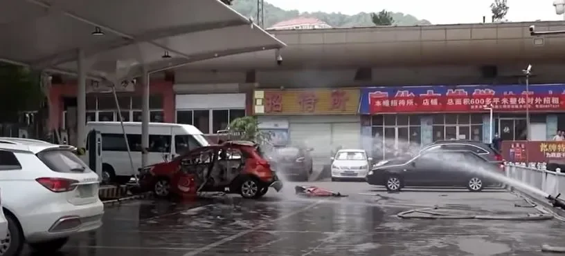 benteng merah geger mobil meledak di jantung sejarah india portal berita terbaru