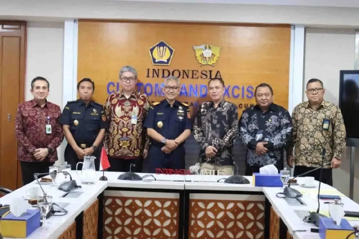 beras ilegal bikin geger menkeu purbaya ancam bekukan bea cukai 16 ribu pegawai di ujung tanduk portal berita terbaru