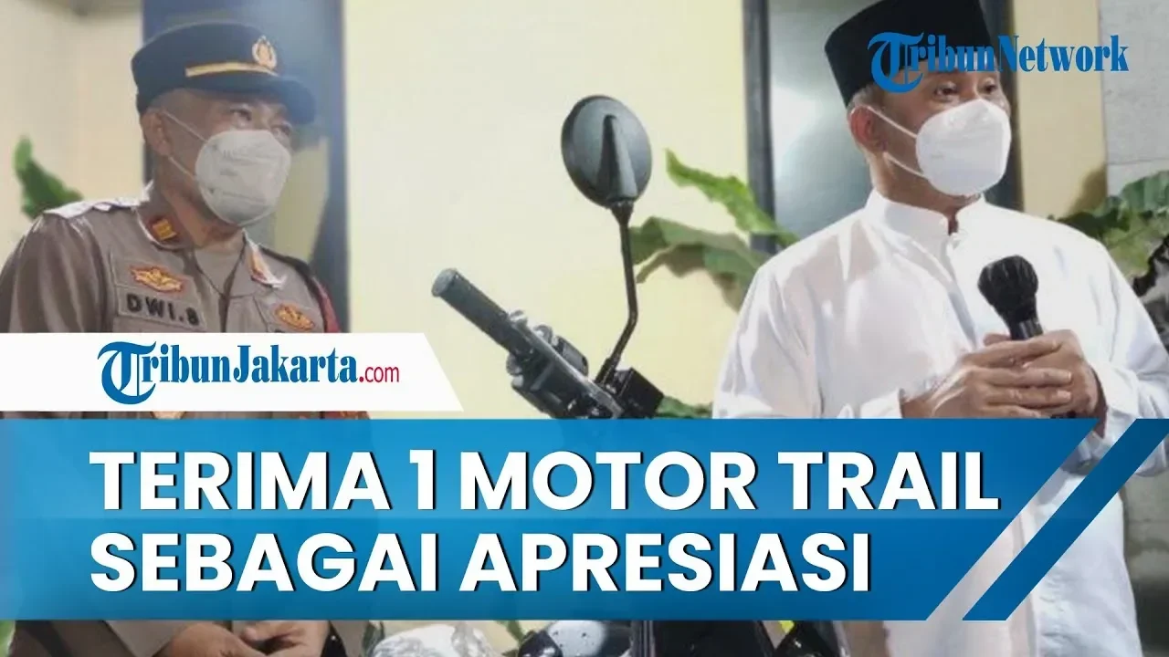 bikin haru ojol gagalkan pencurian motor hadiah umrah dari kapolda justru diberikan ke orang tua tercinta portal berita terbaru