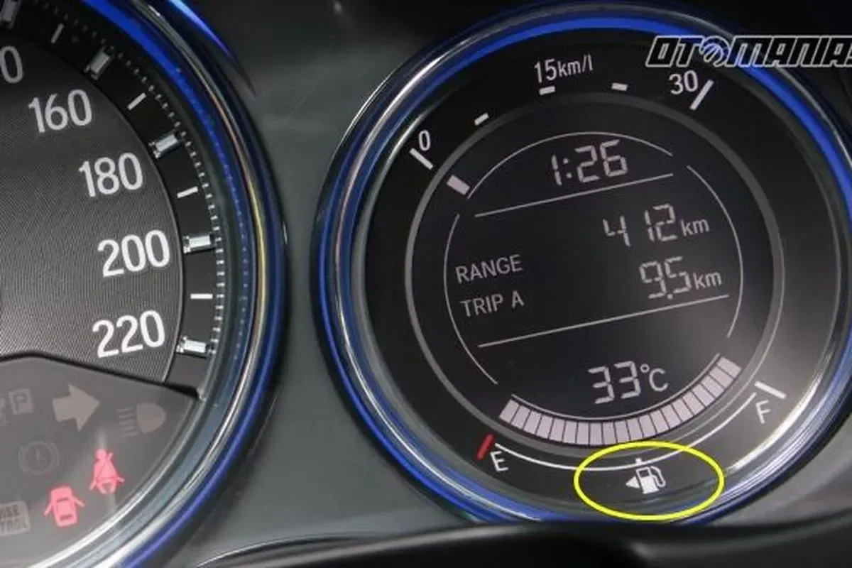 bikin kaget cuma lihat indikator ini kamu langsung tahu posisi tangki bensin mobilmu anti malu di spbu portal berita terbaru