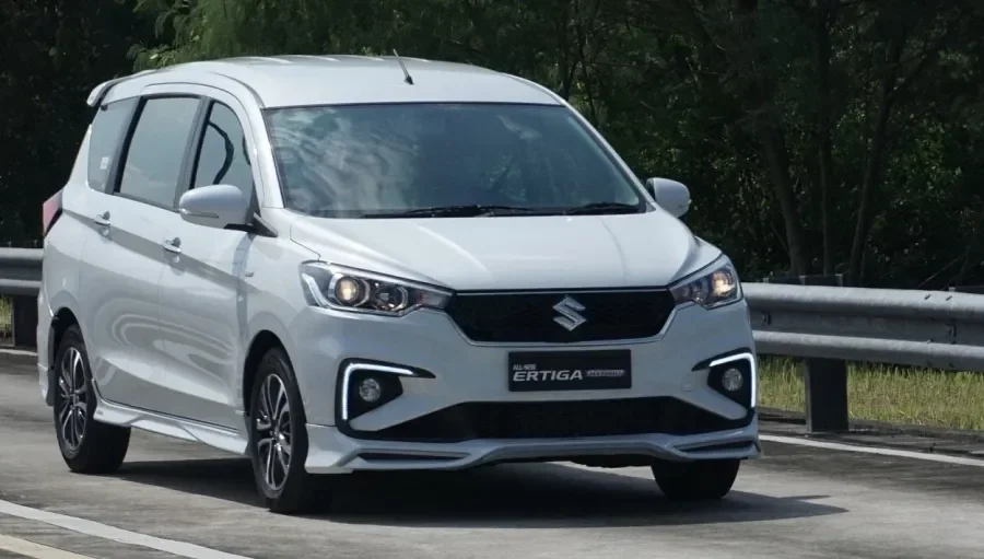 bikin melongo suzuki sulap limbah baterai hybrid jadi penerangan jalan di jepang portal berita terbaru