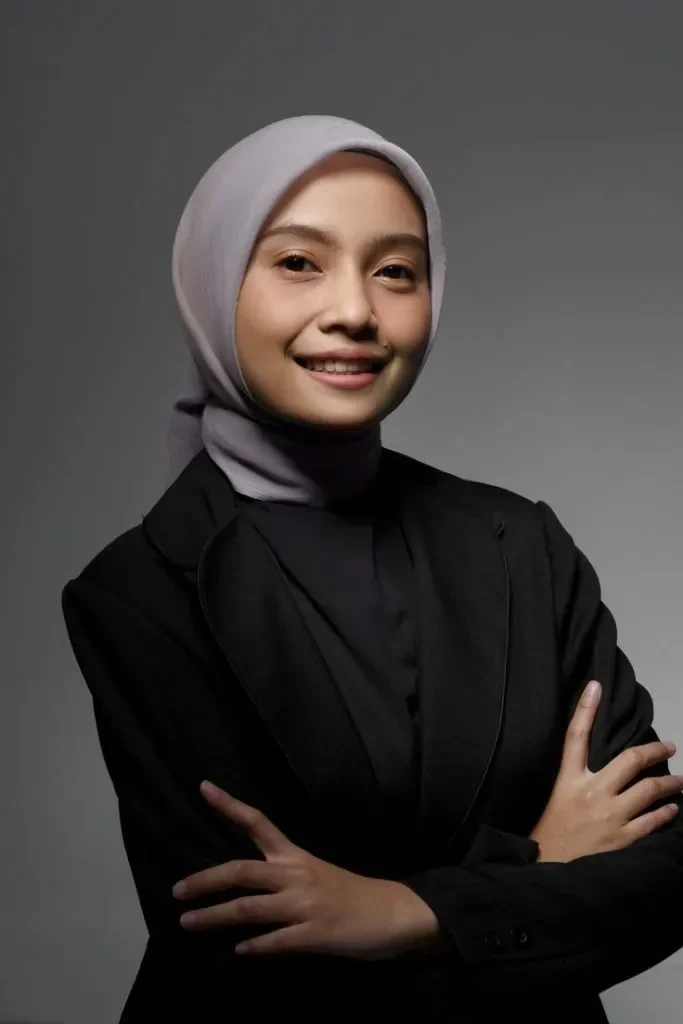 bocoran eksklusif ini wajah media di tahun 2025 cnn dan trans media siap ubah lanskap informasi portal berita terbaru