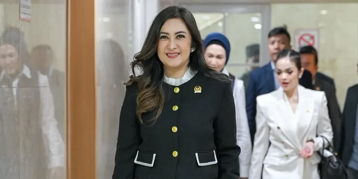 breaking nafa urbach dan 4 anggota dpr lain dinonaktifkan mkd buntut kontroversi yang mengguncang senayan portal berita terbaru