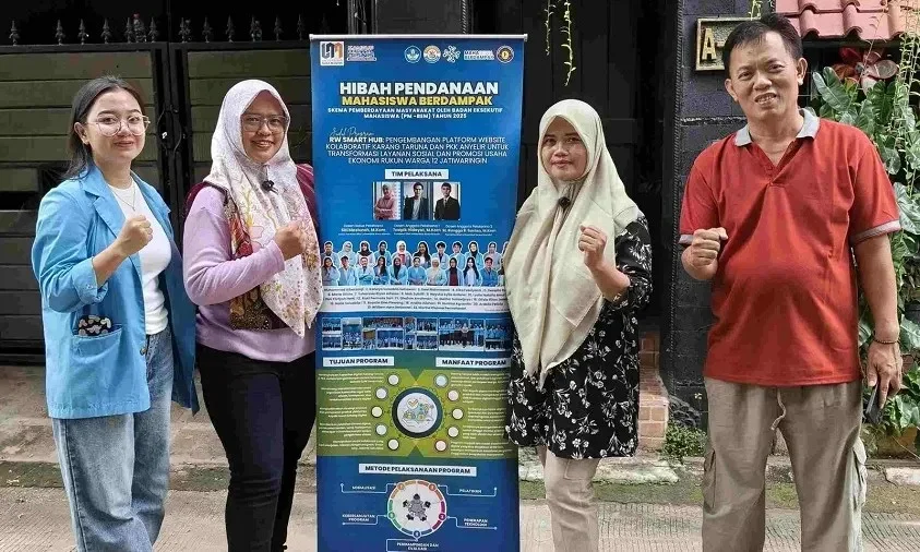 bukan cuma kota besar mahasiswa unm bikin rw 12 jatiwaringin melek digital dengan smart hub keren ini portal berita terbaru