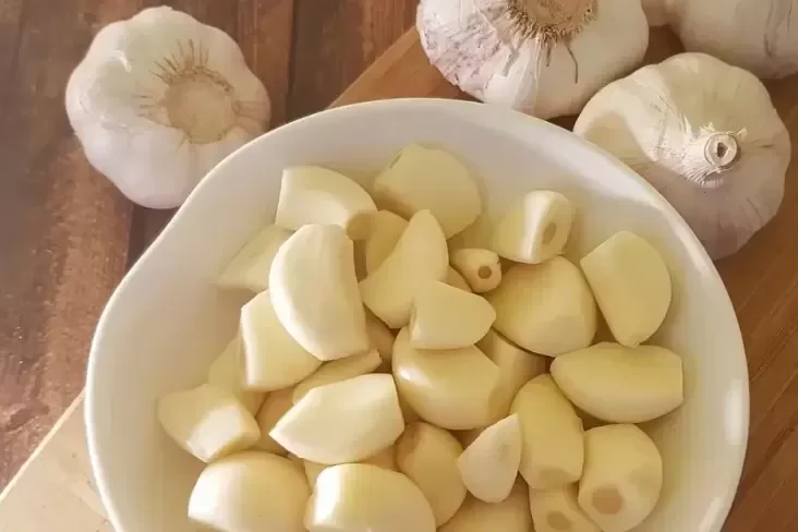 bukan sekadar bumbu dapur rebus bawang putih dan rasakan 7 keajaiban ini di tubuhmu portal berita terbaru