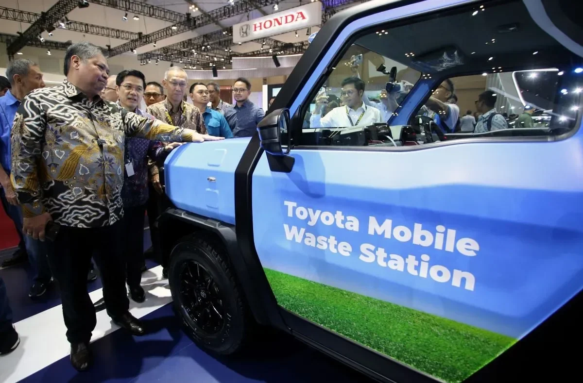 bye bye bbm impor toyota gandeng pertamina kembangkan biofuel revolusioner di indonesia portal berita terbaru