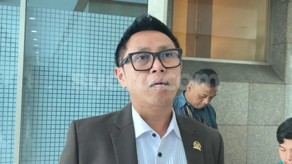 eko patrio dinonaktifkan dpr 4 bulan kontroversi yang menjerat anggota dewan sekaligus artis ini portal berita terbaru