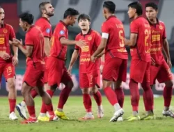 Eksel Runtukahu Gila! Persija Comeback Dramatis Lawan Arema, Kanjuruhan Memanas di Akhir Laga