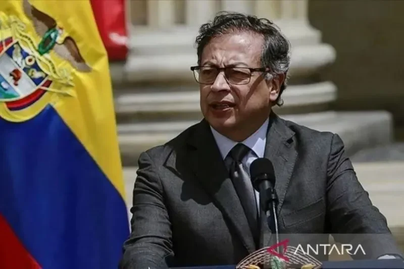 gaji presiden kolombia diblokir as gustavo petro terjebak sanksi bisakah negara berjalan tanpa dana portal berita terbaru