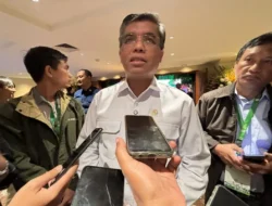 GEGER! Buruh Tolak Mentah Rumus Kenaikan UMP 2026 Versi Menaker: Ancaman Upah Murah di Depan Mata?