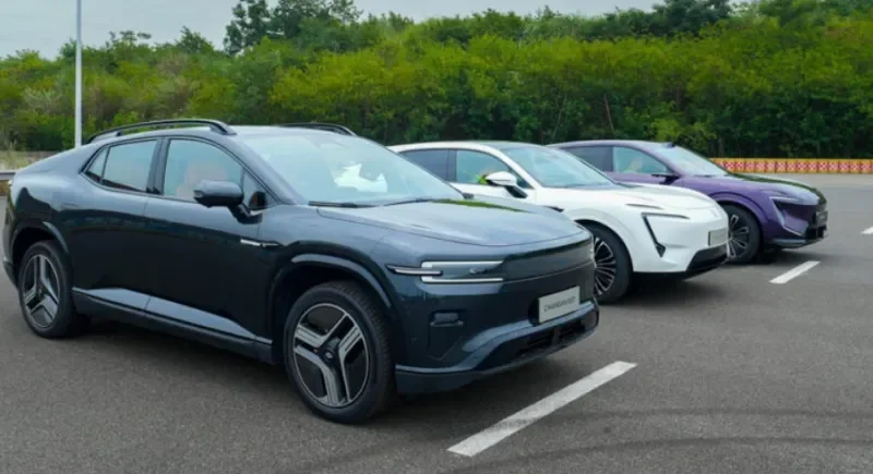 geger changan deepal so7 lumin ev resmi made in indonesia siap guncang pasar otomotif nasional portal berita terbaru