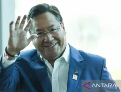 Geger! Laga Copa Bolivia Berakhir Ricuh Brutal, 17 Kartu Merah Melayang, Pelatih Terkapar!