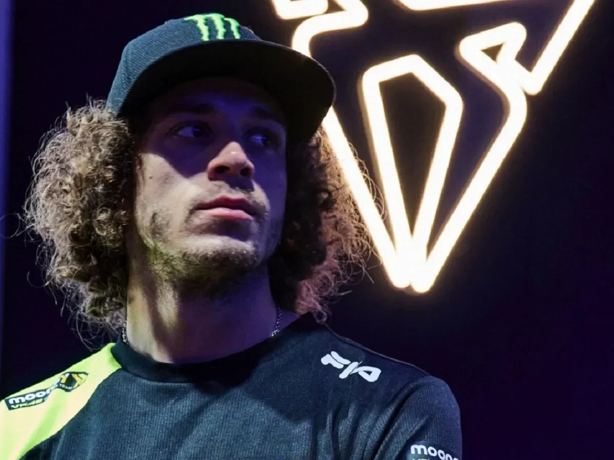 geger melandri blak blakan rossi pura pura jadi korban di insiden panas dengan marquez 2015 portal berita terbaru