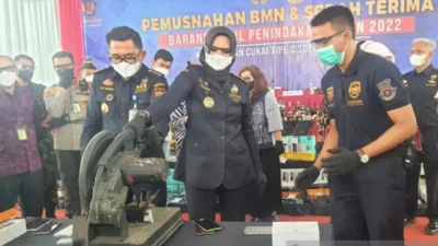 horor di kashmir kantor polisi meledak hebat 9 tewas ternyata bukan teror tapi portal berita terbaru