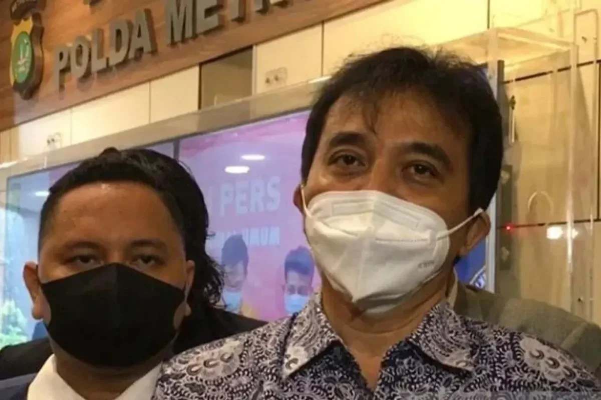 jakarta geger 5 kasus hukum paling panas hari ini roy suryo pulang polisi gadungan beraksi hingga misteri anak hilang portal berita terbaru