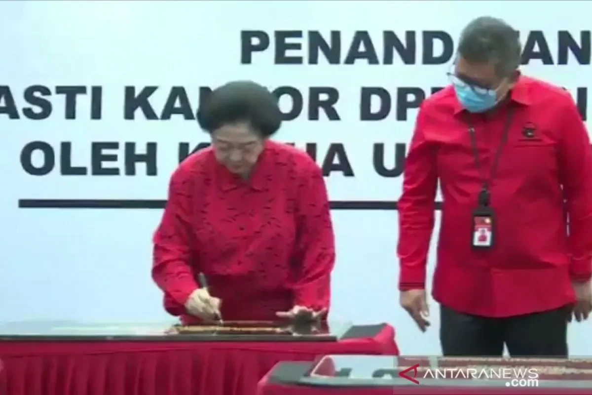 kantor pdip kupang resmi dibuka hasto ini bukan sekadar gedung tapi rumah rakyat portal berita terbaru