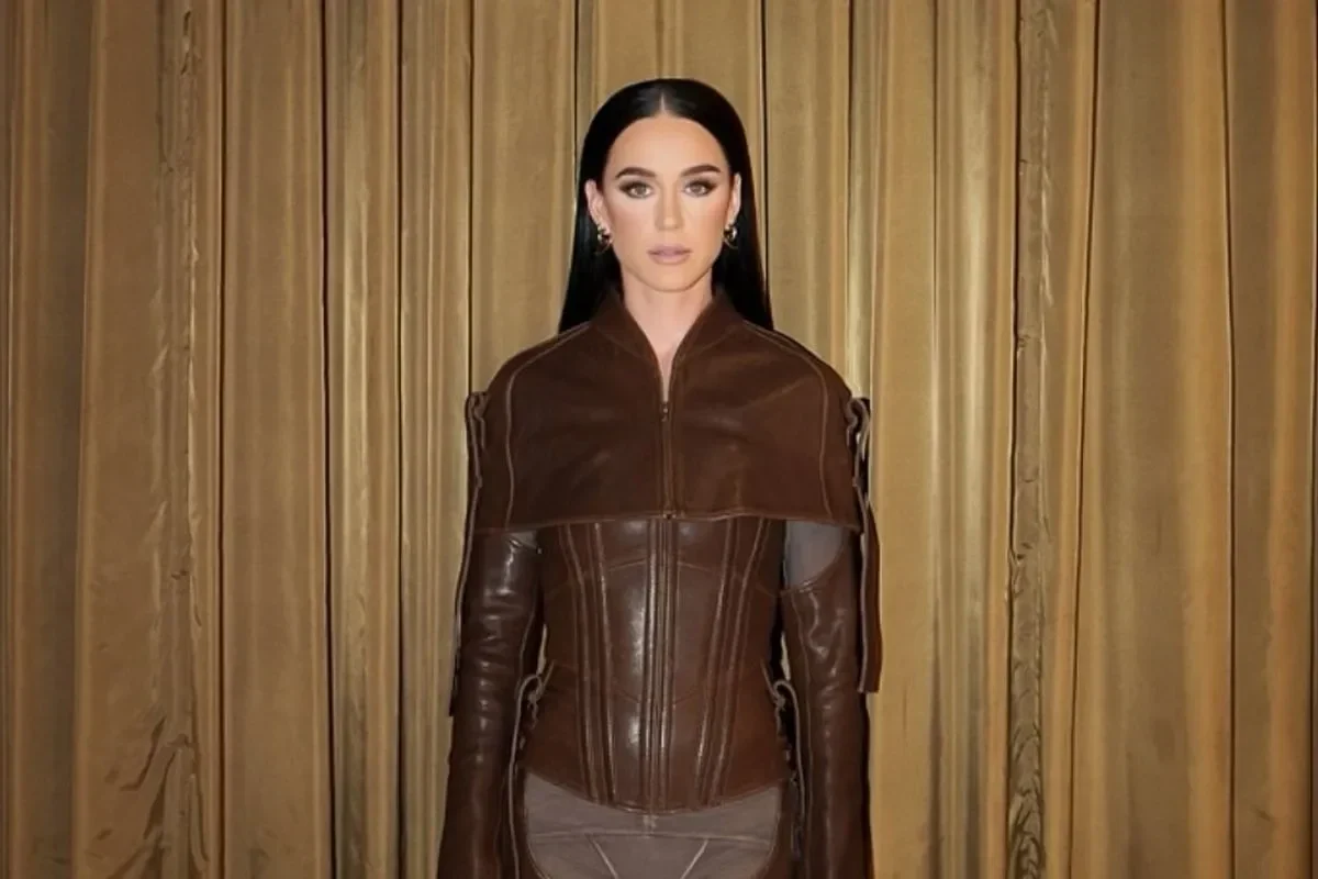 katy perry bandaids curhat patah hati sindir mantan dan era baru penuh kejutan portal berita terbaru