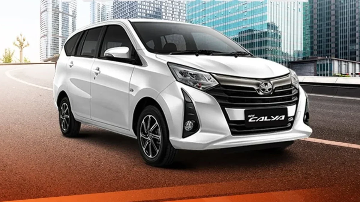 lcgc kembali menggila penjualan meroket di oktober 2025 calya amankan tahta raja portal berita terbaru