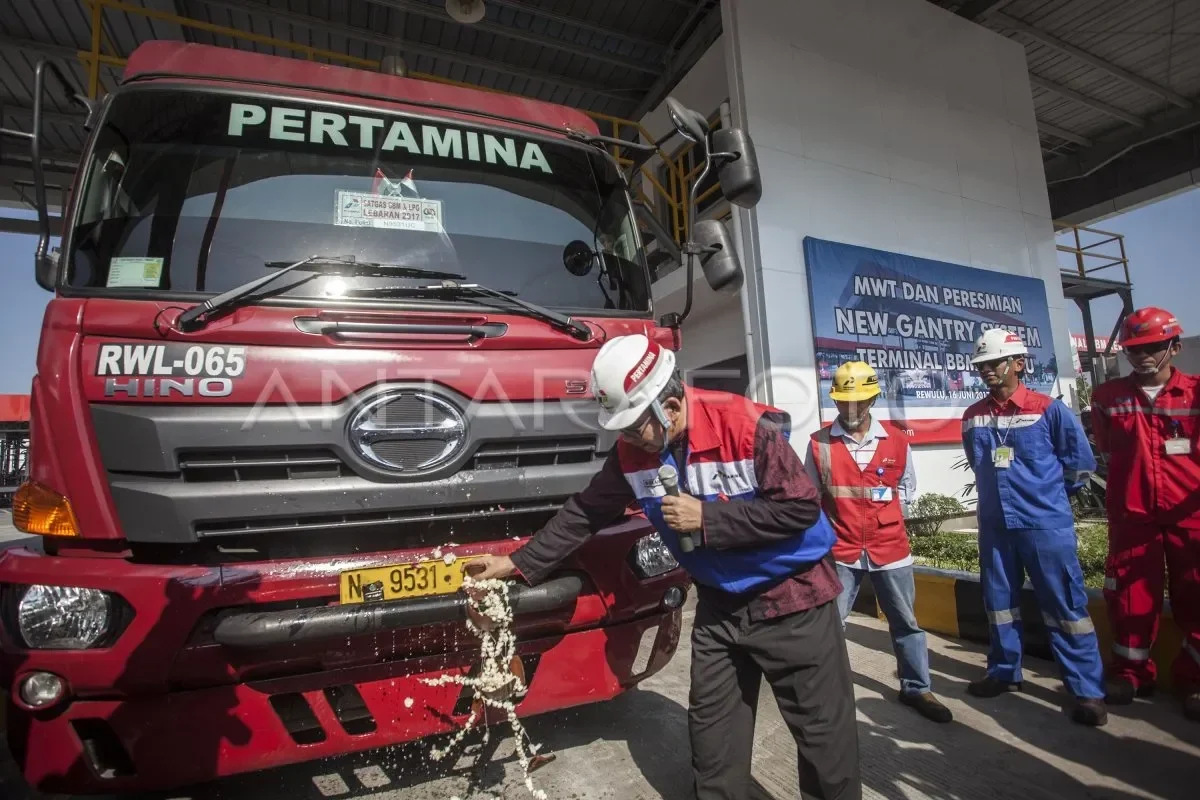 liburan akhir tahun dijamin aman pertamina bongkar strategi jaga pasokan energi nataru 2026 portal berita terbaru