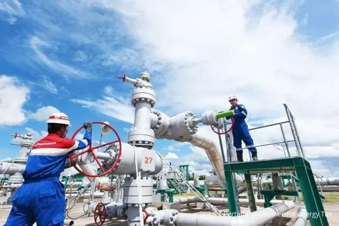 luar biasa pertamina cetak laba rp34 triliun di q3 2025 begini cara mereka bertahan dari badai ekonomi portal berita terbaru