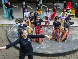 Melampaui Batasan! Siswa SLB Jakarta Pusat Pukau Lewat Gemulai Tari Tradisional