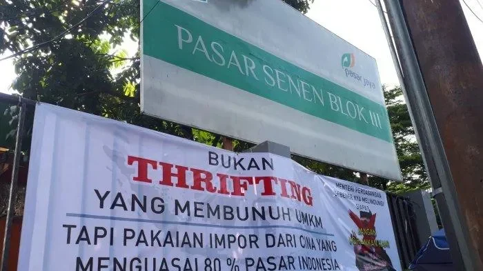 mendag budi santoso ilegal ya ilegal nasib thrifting pasar senen kini di ambang kematian portal berita terbaru