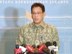 Menkeu Purbaya Blak-blakan: Ini Alasan Sebenarnya Banyak WNI Terpaksa Kerja di Luar Negeri!