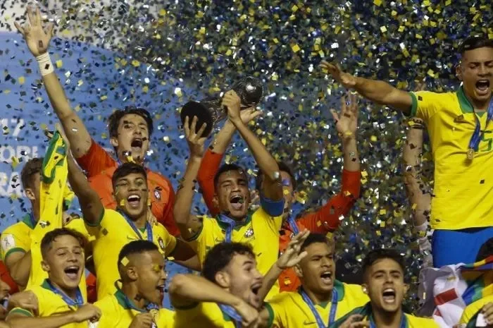 mental baja brasil raja comeback paling gila di piala dunia u 17 2025 juara sudah di depan mata portal berita terbaru
