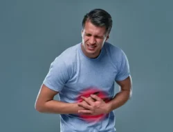 Mual Mirip Maag? Awas, Bisa Jadi Tanda Gagal Ginjal Stadium Lanjut! Ini Penjelasan Dokter