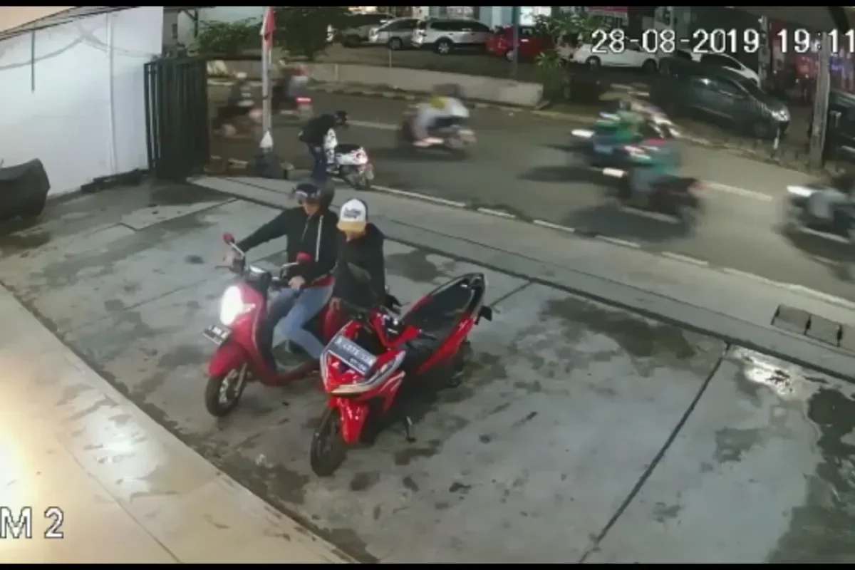 ngeri hansip cakung tewas ditembak maling motor pertarungan sengit demi keamanan lingkungan portal berita terbaru
