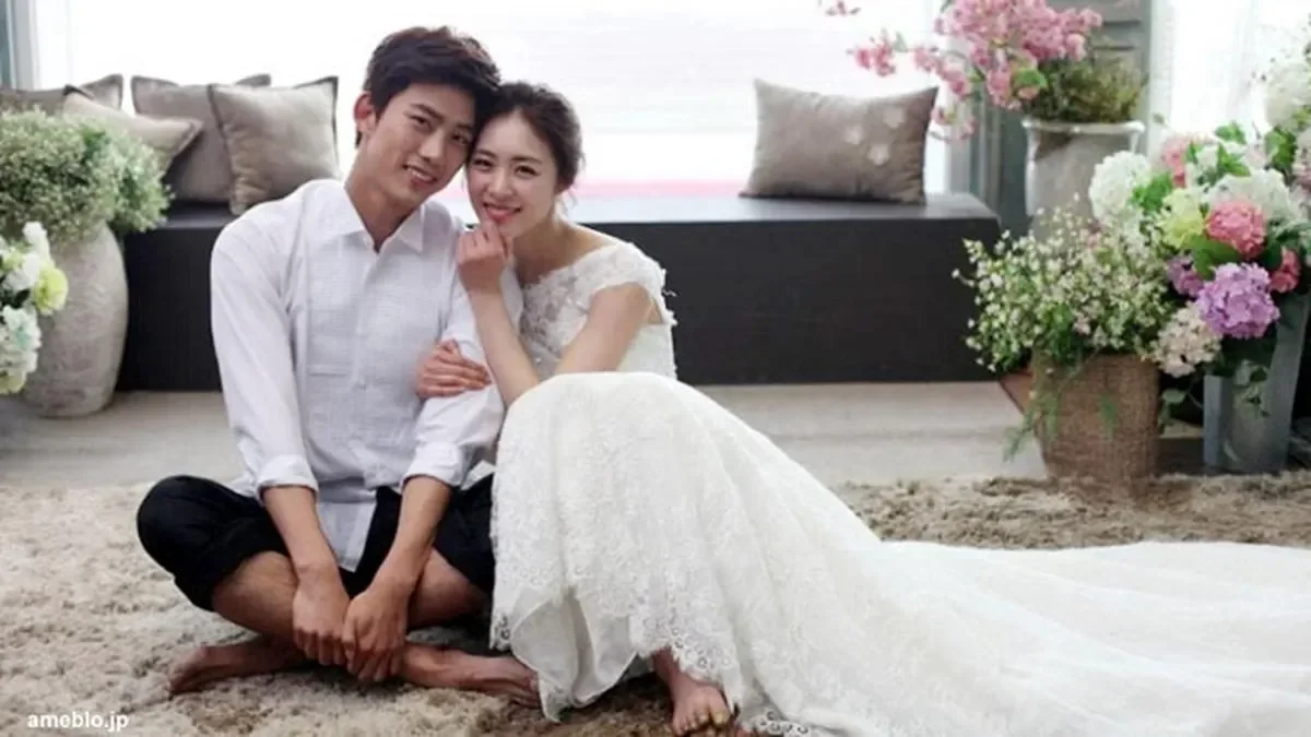 ok taecyeon 2pm siap menikah dengan kekasih non selebriti detail pernikahan sang idol terungkap portal berita terbaru