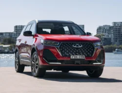 Pecah Rekor! Chery Tiggo Cross CSH Hybrid Kirim 1.000 Unit, Siap Dominasi Pasar Otomotif Nasional?