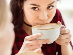 Pecinta Kopi Wajib Tahu! 7 Obat Ini Pantang Diminum Bareng Ngopi, Efeknya Bikin Kaget!