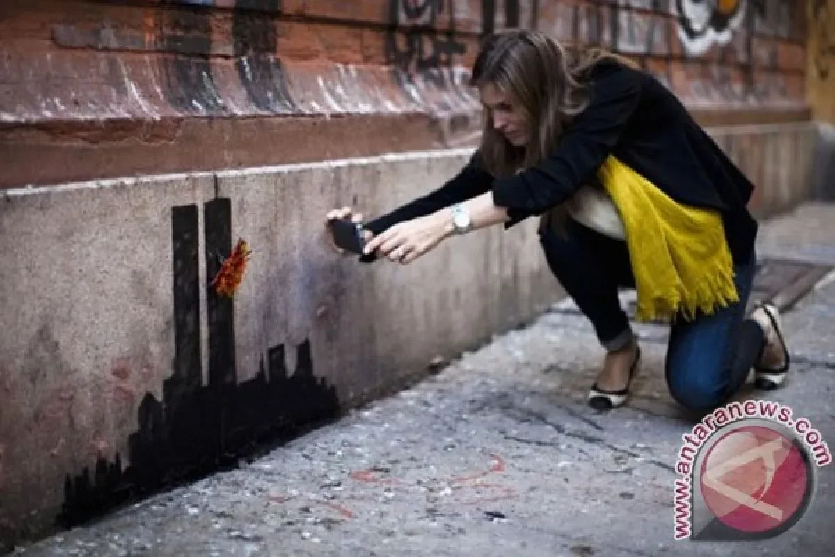 pencuri lukisan banksy girl with balloon senilai rp6 miliar dipenjara akhir petualangan nekat portal berita terbaru