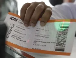 Penting! Tiket Kereta Api Desember Belum Bisa Dipesan, KAI Ungkap Alasan di Balik Perubahan Besar Ini!