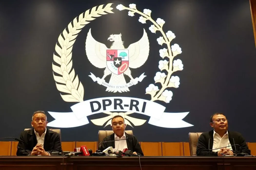 resmi adies kadir dan uya kuya kembali aktif di dpr drama etik berakhir manis portal berita terbaru